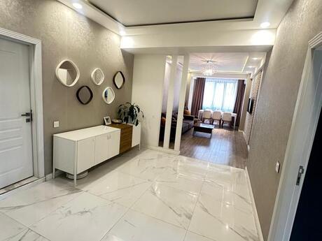 Объявление №6453423 - Баку, Наримановский  р., 3-комн., 130 м², 3/17 этаж