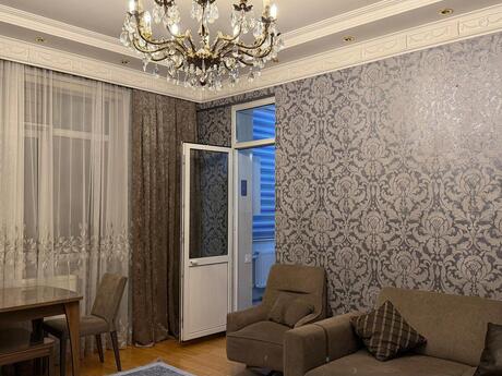 2-room apartment for rent, 90 m², 8-ci mikrorayon: 700 ₼/mo 2