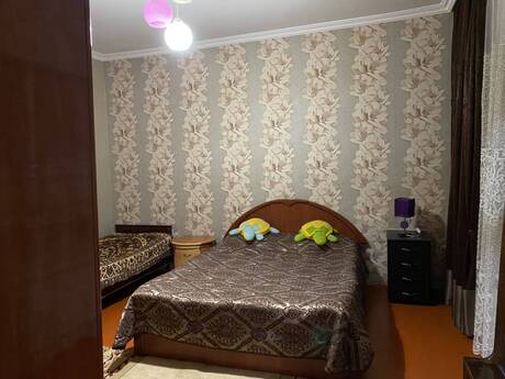 Elan №6453479 - Bakı, Ağ şəhər q., 2 otaqlı, 80 m²