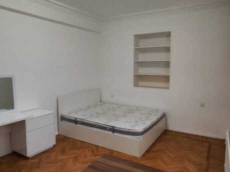 Kirayə 3 otaqlı mənzil, 110 m², Nəriman Nərimanov: 800 ₼/ay 3