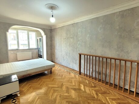 Аренда: 5-комнатная квартира, 120 м², Azadlıq Prospekti: 750 ₼/мес 2