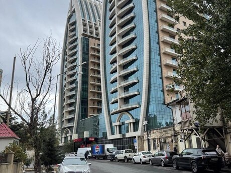 Kirayə 3 otaqlı mənzil, 150 m², Altes Plaza: 1 600 ₼/ay 2