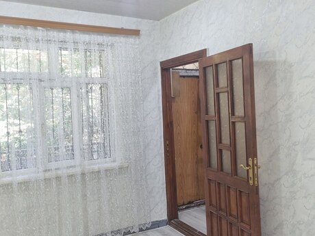 2 otaq · 42 m² · 3/3 mərtəbə, Nəsimi