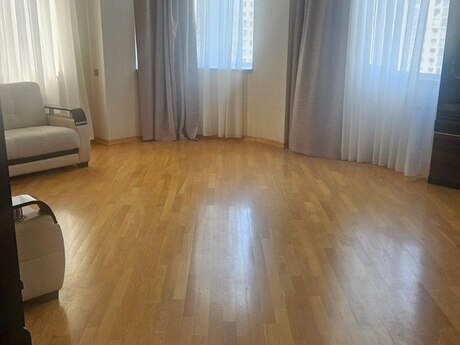4 otaqlı mənzil, 162 m², Nəriman Nərimanov: 469 999 ₼ 3
