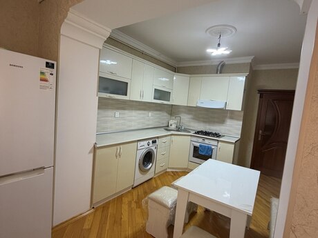 3 rooms · 70 m² · floor 5/9, Qaraçuxur