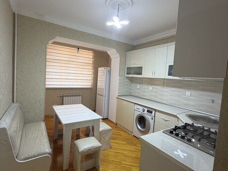 3 otaqlı mənzil, 70 m², Qaraçuxur: 185 000 ₼ 2