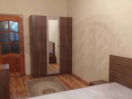 Kirayə 2 otaqlı mənzil, 60 m², İnşaatçılar: 600 ₼/ay 3