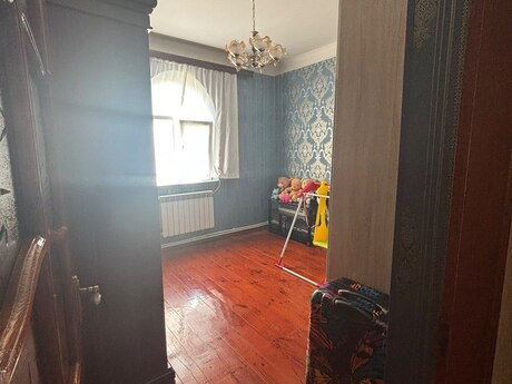 4 otaqlı həyət evi, 200 m², Qaraçuxur: 210 000 ₼ 2