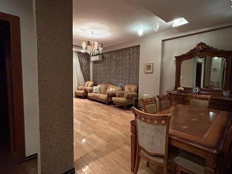 Kirayə 2 otaqlı mənzil, 115 m², 28 May: 950 ₼/ay 3