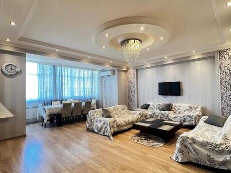 3 otaqlı mənzil, 117 m², 20 Yanvar: 305 000 ₼ 2