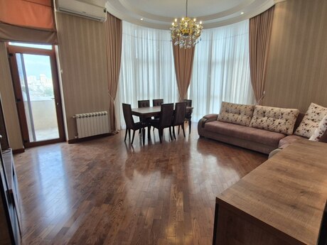 4 otaqlı mənzil, 228 m², İçəri Şəhər: 850 000 ₼ 2