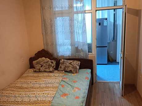 Kirayə 2 otaqlı mənzil, 90 m², İnşaatçılar: 100 ₼/ay 4