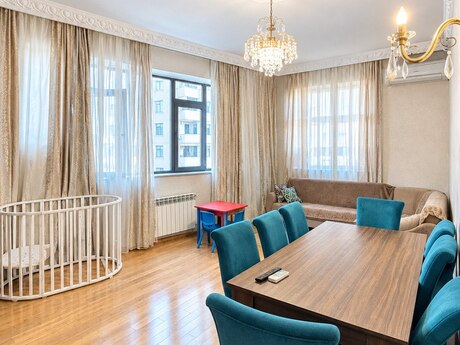 2 otaqlı mənzil, 102 m², 8 Noyabr: 313 000 ₼ 2