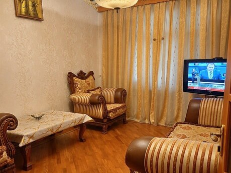 5 otaq · 105 m² · 2/9 mərtəbə, Xətai