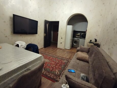 2 otaq · 35 m² · 1/16 mərtəbə, Qara Qarayev