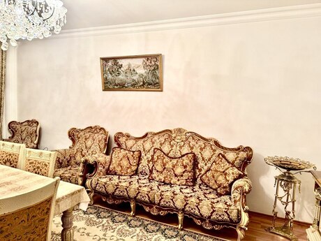 3-room apartment, 99 m², Çiçək: 150 000 ₼ 2