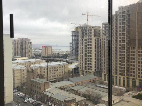 4-room apartment, 302 m², 28 May: 900 000 ₼ 3