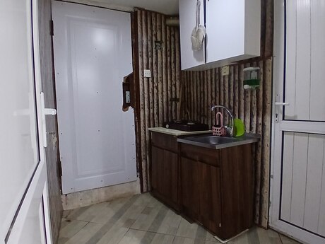 Kirayə 2 otaqlı mənzil, 40 m², 28 May: 400 ₼/ay 4