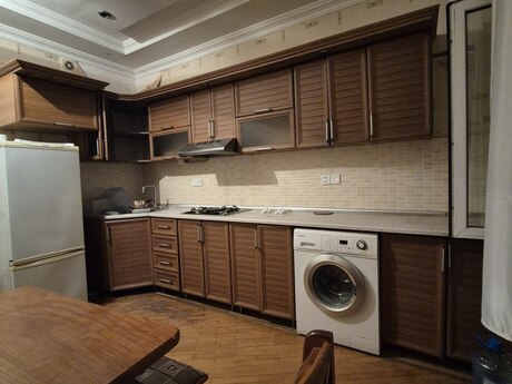 2-комнатная квартира, 95 м², Yeni Yasamal: 195 000 ₼ 5