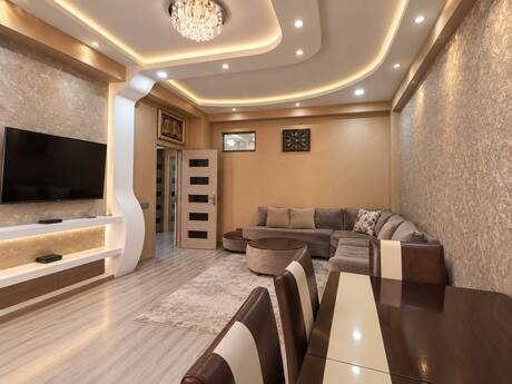 Kirayə 2 otaqlı mənzil, 70 m², Şah İsmayıl Xətai: 800 ₼/ay 4