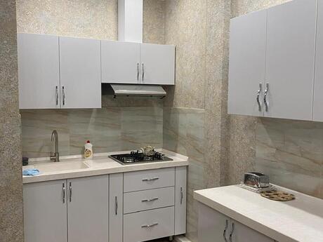 Kirayə 2 otaqlı mənzil, 73 m², Şah İsmayıl Xətai: 900 ₼/ay 5