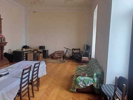 4-комн. · 200 m² · 3/3 этаж, İçəri Şəhər