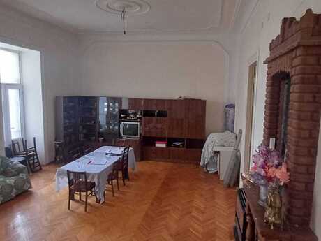 4 otaqlı mənzil, 200 m², İçəri Şəhər: 600 000 ₼ 2