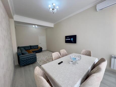 Аренда: 2-комнатная квартира, 90 м², 20 Yanvar: 800 ₼/мес 5