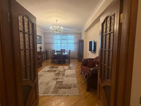 Объявление №6454067 - Баку, м. Нариман Нариманов, 2-комн., 110 м², 10/16 этаж