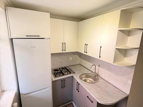 1-room old-build apartment for rent in 28 May, 45 m², 700 AZN/mo, photo 5 / 8