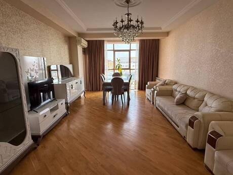 Kirayə 3 otaqlı mənzil, 110 m², Həzi Aslanov: 999 ₼/ay 5