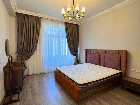 Аренда: 4-комнатная квартира, 180 м², Ağ şəhər: 2 500 ₼/мес 3