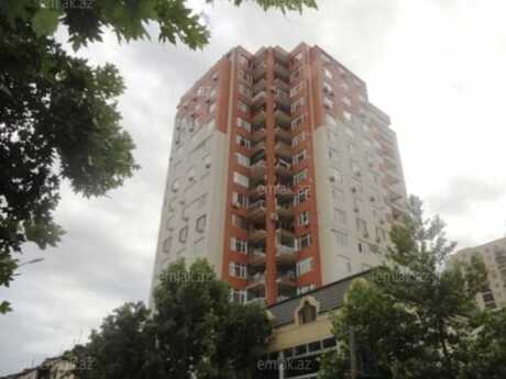 3 otaq · 125 m² · 6/17 mərtəbə, Elmlər Akademiyası