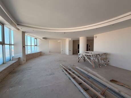 5 otaqlı mənzil, 342 m², 28 May: 650 000 ₼ 5