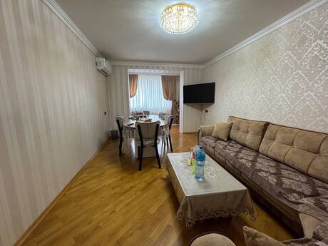 3 otaqlı mənzil, 70 m², Yasamal: 240 000 ₼ 2