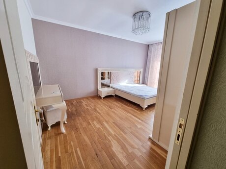 Kirayə 2 otaqlı mənzil, 90 m², Badamdar: 800 ₼/ay 4