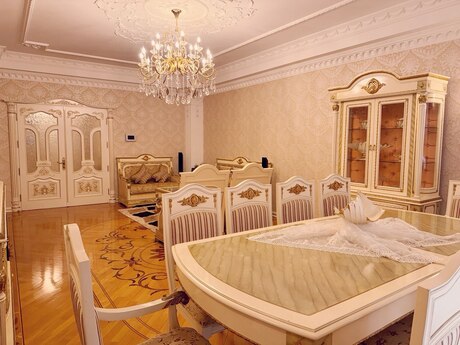 4-комнатная квартира, 199 м², Gənclik: 745 000 ₼ 4