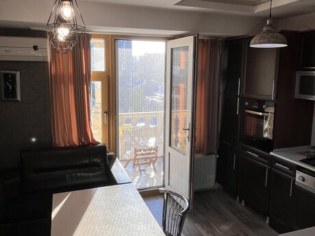 Kirayə 3 otaqlı mənzil, 99 m², 28 May: 1 300 ₼/ay 5