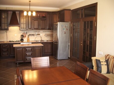 8 otaqlı həyət evi, 400 m², Mərdəkan: 700 000 ₼ 3
