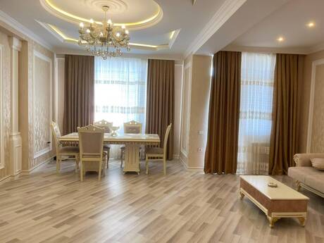 Elan №6454376 - Bakı, Xalqlar Dostluğu m., 4 otaqlı, 141 m², 12/17 mərtəbə