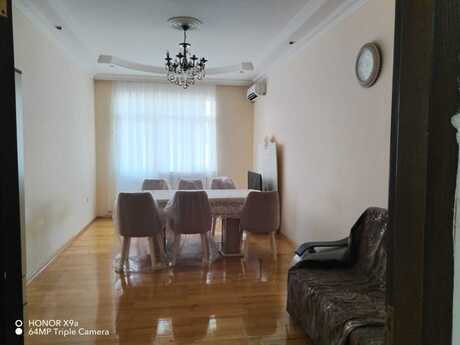 Kirayə 3 otaqlı mənzil, 130 m², Nizami: 1 000 ₼/ay 3