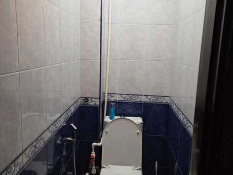 3-room old-build apartment for rent in Elmlər Akademiyası, 90 m², 950 AZN/mo, photo 2 / 8