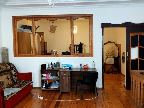 Elan №6454380 - Bakı, Elmlər Akademiyası m., 4 otaqlı, 110 m²