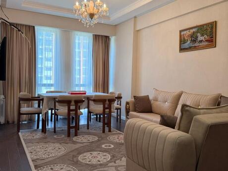 Kirayə 3 otaqlı mənzil, 80 m², Yasamal: 800 ₼/ay 3