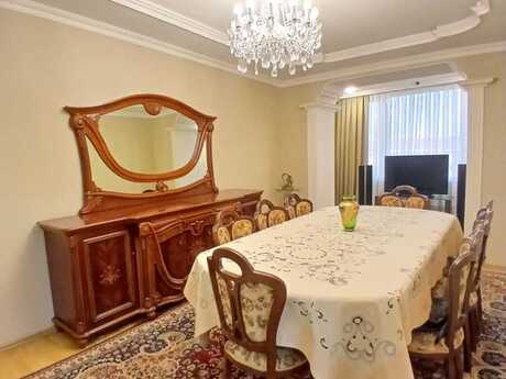 Elan №6454469 - Bakı, Elmlər Akademiyası m., 3 otaqlı, 70 m², 5/5 mərtəbə