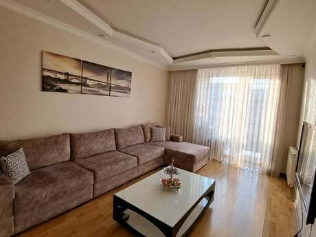 Elan №6454469 - Bakı, Elmlər Akademiyası m., 3 otaqlı, 70 m², 5/5 mərtəbə