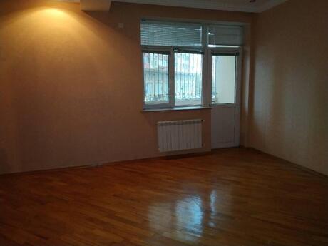 Kirayə 3 otaqlı mənzil, 145 m², Neftçilər: 650 ₼/ay 2