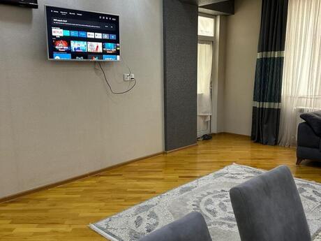 Kirayə 2 otaqlı mənzil, 75 m², Qara Qarayev: 700 ₼/ay 3