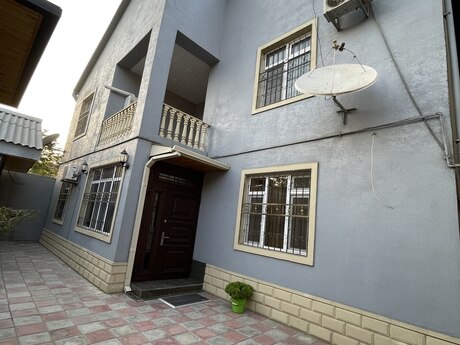 5 otaqlı həyət evi, 200 m², M.Ə.Rəsulzadə: 355 000 ₼ 4