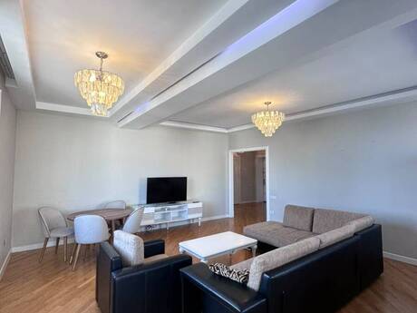 3 otaqlı mənzil, 100 m², İnşaatçılar: 318 000 ₼ 3